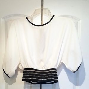 a'gaci~Silky White and Black Crop Top~Size Small